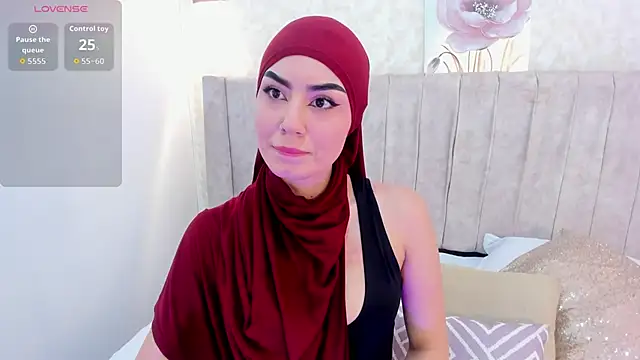 fatimarab online show from October 22, 8:14 pm