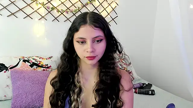 Ivanna Bruner online show from November 14, 5:46 pm