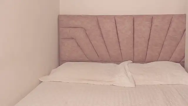 SavannahWildee online show from February 7, 12:53 pm