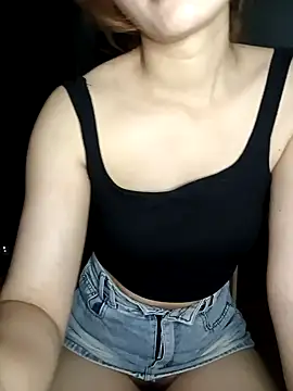 Girl20sexy online show from April 16, 9:39 pm