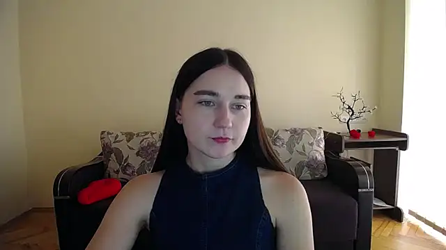 Pretty shy online show from September 22, 8:46 am