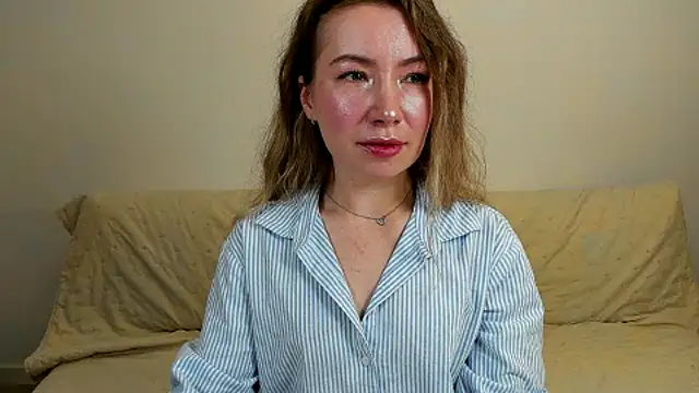 Mia Tasty online show from November 23, 2:41 pm