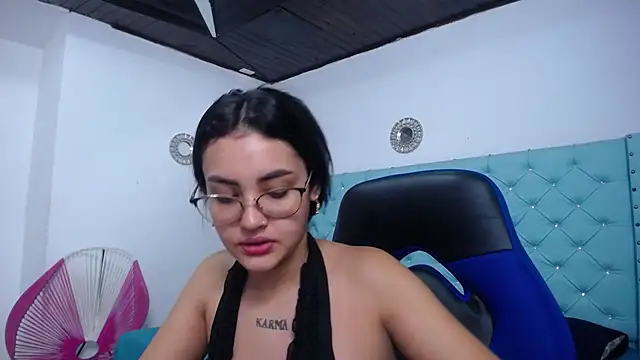 kathe-mills235 online show from February 11, 10:50 am