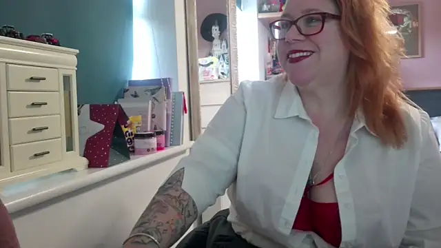 NikiDeeOfficial online show from December 16, 12:11 pm