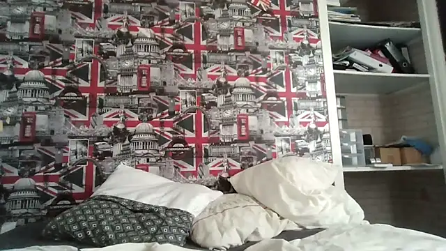 Lynylou online show from September 23, 11:19 am