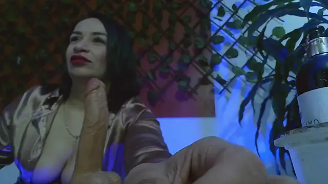 NICOL-JARAMILLO online show from October 20, 5:38 pm