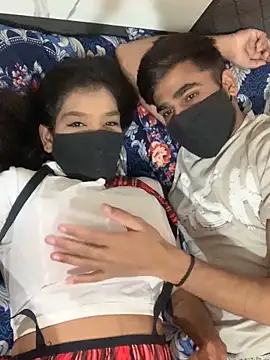 hottiess69 online show from October 19, 2:02 am