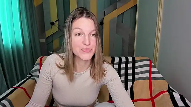 EmilyWalkeri online show from October 23, 8:42 am