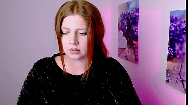 Lizzy Love online show from November 25, 2:52 pm