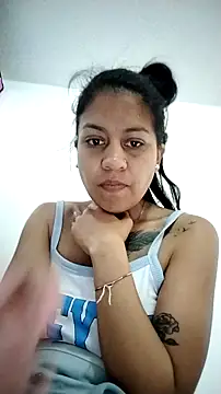 Tiphanydirty3 online show from March 26, 1:57 pm