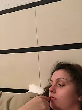 Sxybitch2024 online show from January 16, 4:41 am