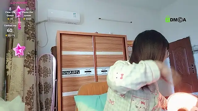 Lili 666 online show from December 19, 2:48 am