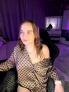 Snapshot of Lexi_noah chatting on October 20, 9:29 pm Lexi noah online show from October 20, 9:29 pm