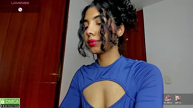 jasmine bunny  online show from April 27, 7:44 pm