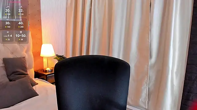 Snapshot of zoe_alanaa chatting on October 11, 3:11 am zoe alanaa online show from October 11, 3:11 am