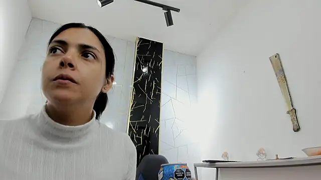 ciara connor online show from February 4, 3:09 am