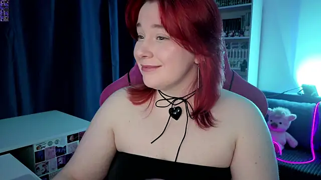 gitera  online show from June 19, 10:02 pm