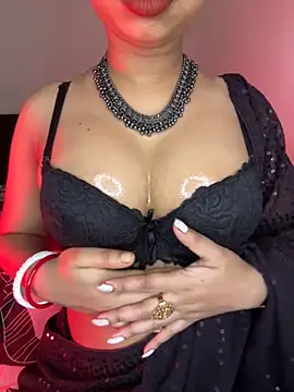 Hot-sexy222 online show from May 14, 1:44 am