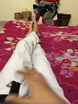 wickedaryan online show from November 8, 5:51 pm