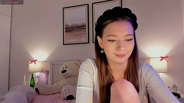 diana nier online show from November 30, 7:29 pm