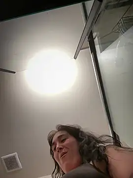 ThicBunz online show from April 2, 11:13 pm