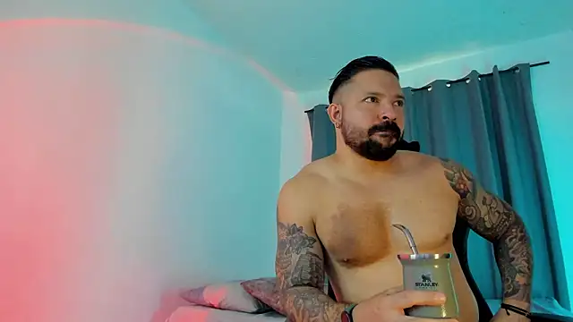 FreeLoveCouple online show from March 10, 1:15 pm