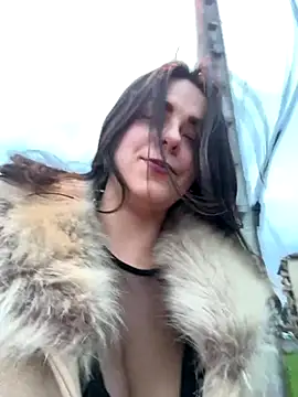 Alicia Hot1 online show from December 18, 4:34 pm