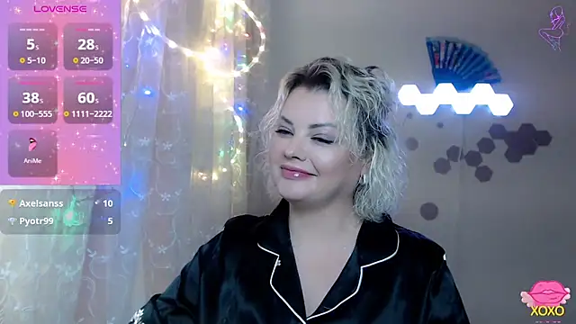 JewellKiss7 online show from March 30, 2:16 pm