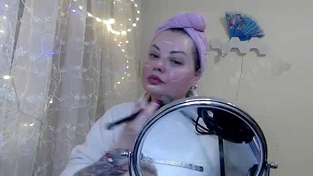 JewellKiss7 online show from April 5, 4:28 pm