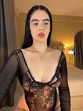 Snapshot of Mavi_Coless chatting on October 2, 1:21 am Mavi Coless online show from October 2, 1:21 am