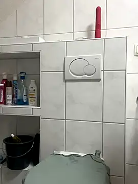 happyandsweet online show from December 17, 10:14 pm