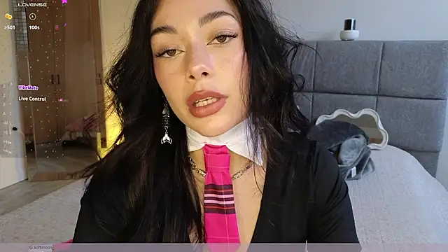 Soffimoon  online show from February 16, 10:31 pm