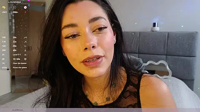 Soffimoon  online show from February 10, 8:34 pm