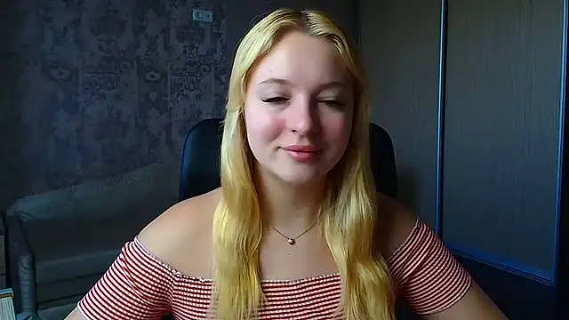 Milka kiss  online show from June 12, 5:26 am
