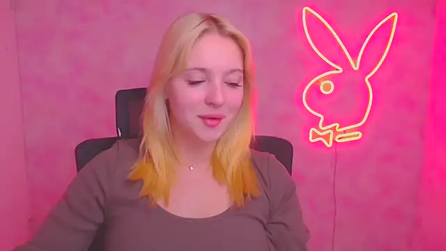 Milka kiss  online show from October 14, 5:43 am