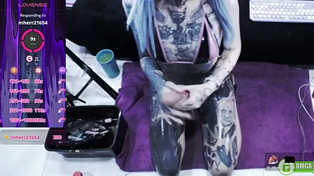 TyphoidMary online show from May 24, 9:19 am