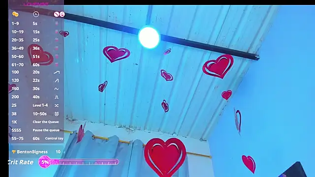 LunaMontiel online show from February 14, 1:07 am