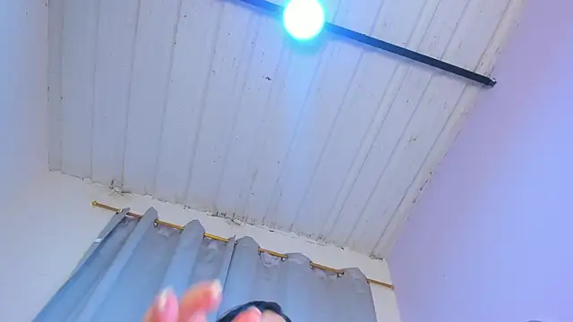 LunaMontiel online show from October 23, 3:23 am