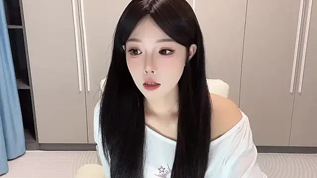 Q-ing online show from September 19, 12:26 pm