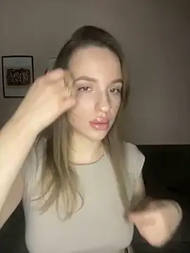 EdnaBradley online show from November 18, 2:18 pm