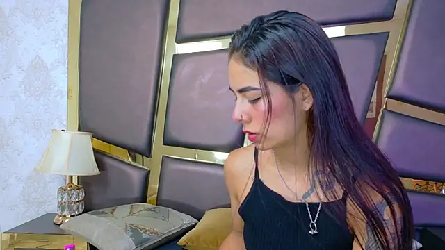 NicoleEsposito online show from November 11, 1:08 pm