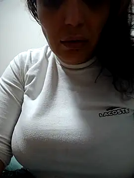 nazii010 online show from October 18, 2:47 am