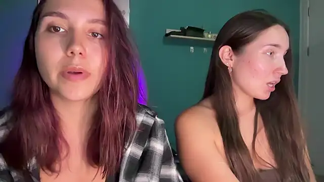 Dani May online show from May 7, 4:00 pm