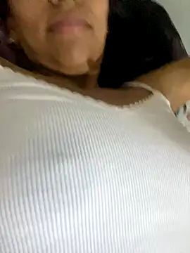 melody2429 online show from December 2, 3:03 pm