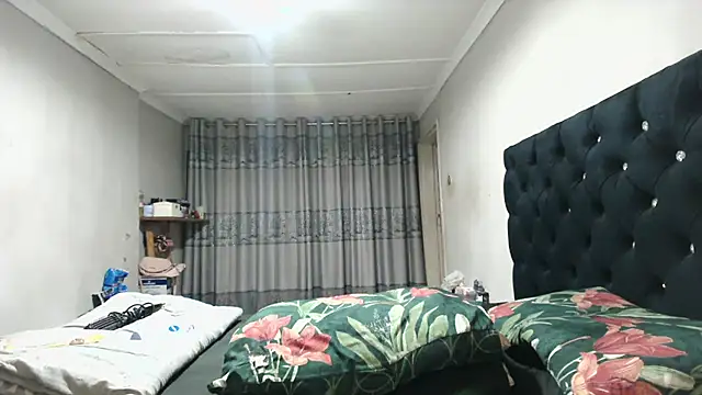 Indianmayaxoxo online show from September 23, 4:05 pm