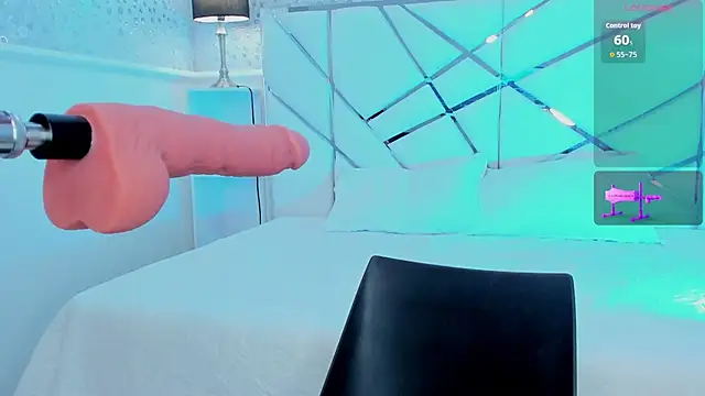 LYEN RAE online show from November 6, 1:22 am