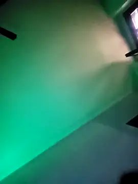 050775 online show from October 21, 10:08 am