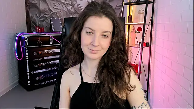 JackieByrd online show from September 14, 1:20 pm