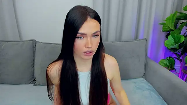 sexyangeloux online show from February 10, 9:07 pm