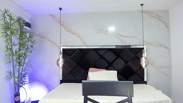 AngelaaCute  online show from November 8, 3:06 pm